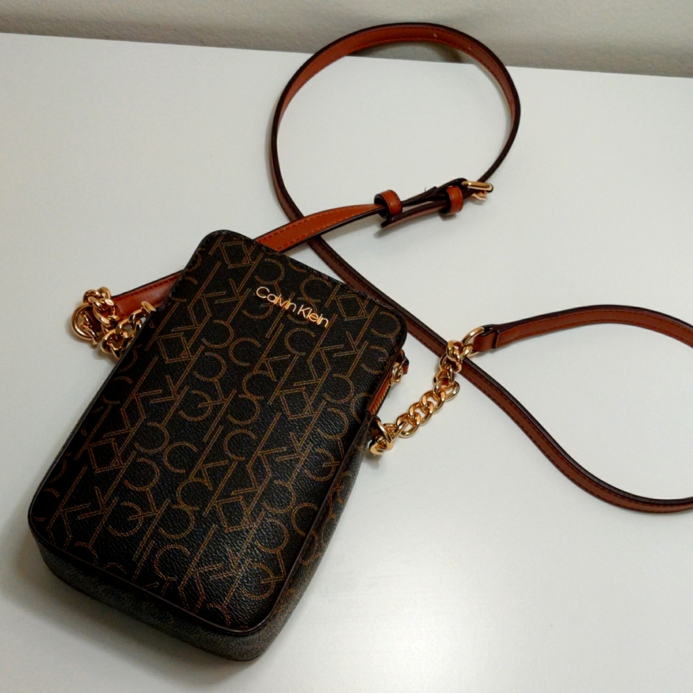 Calvin Klein Crossbody bag